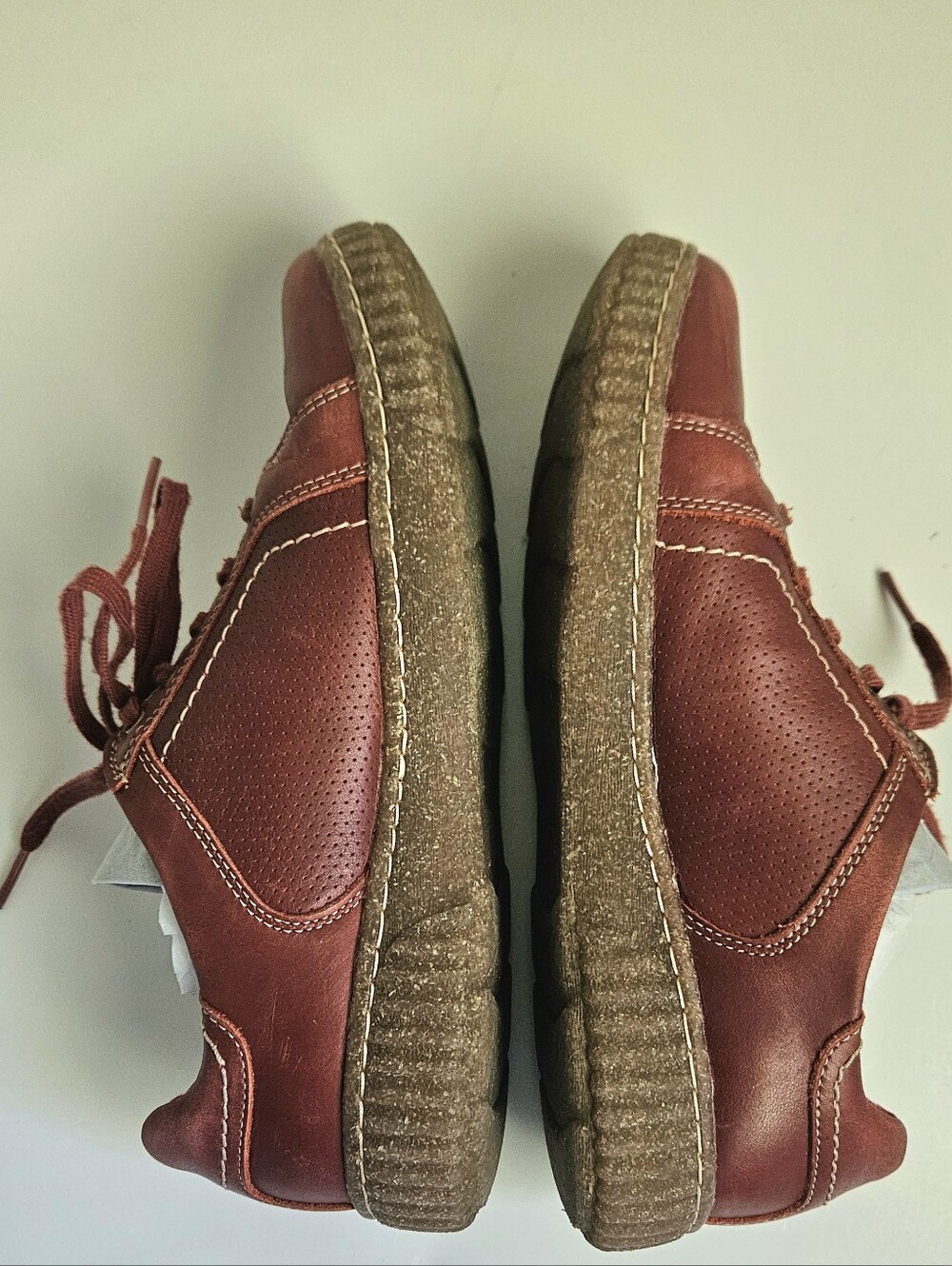 Clarks Caroline Janna Leather Sneakers In Box 7.5 Red - Picture 5 of 6